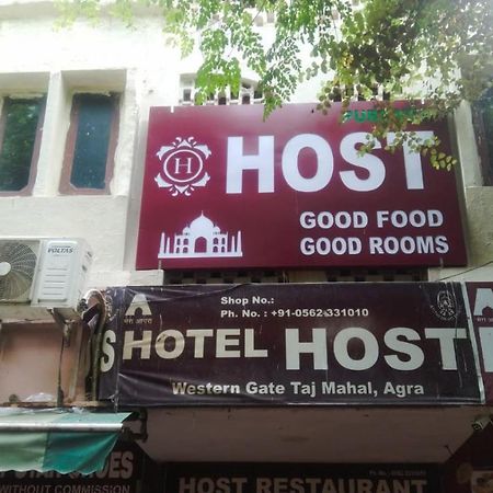 Hotel Host Near Taj آغْرا المظهر الخارجي الصورة